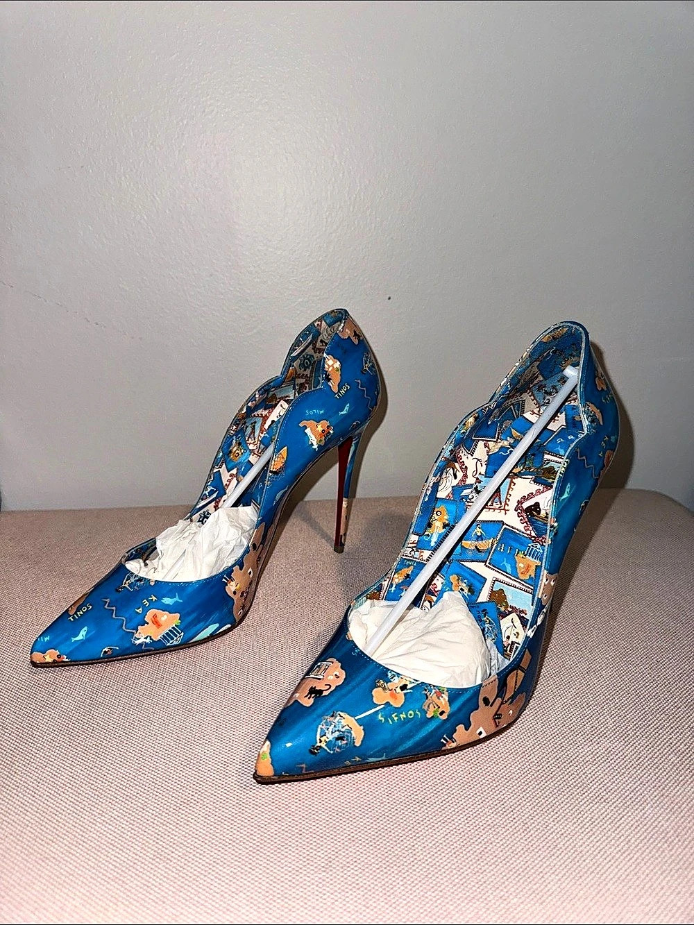 Hot Chick - Christian Louboutin So Kate Printed Pumps EU 39.5 Brand new